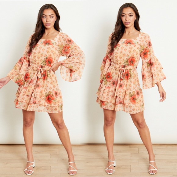 Floral Peach Dress with Bell Sleeves - Picture 4 of 7